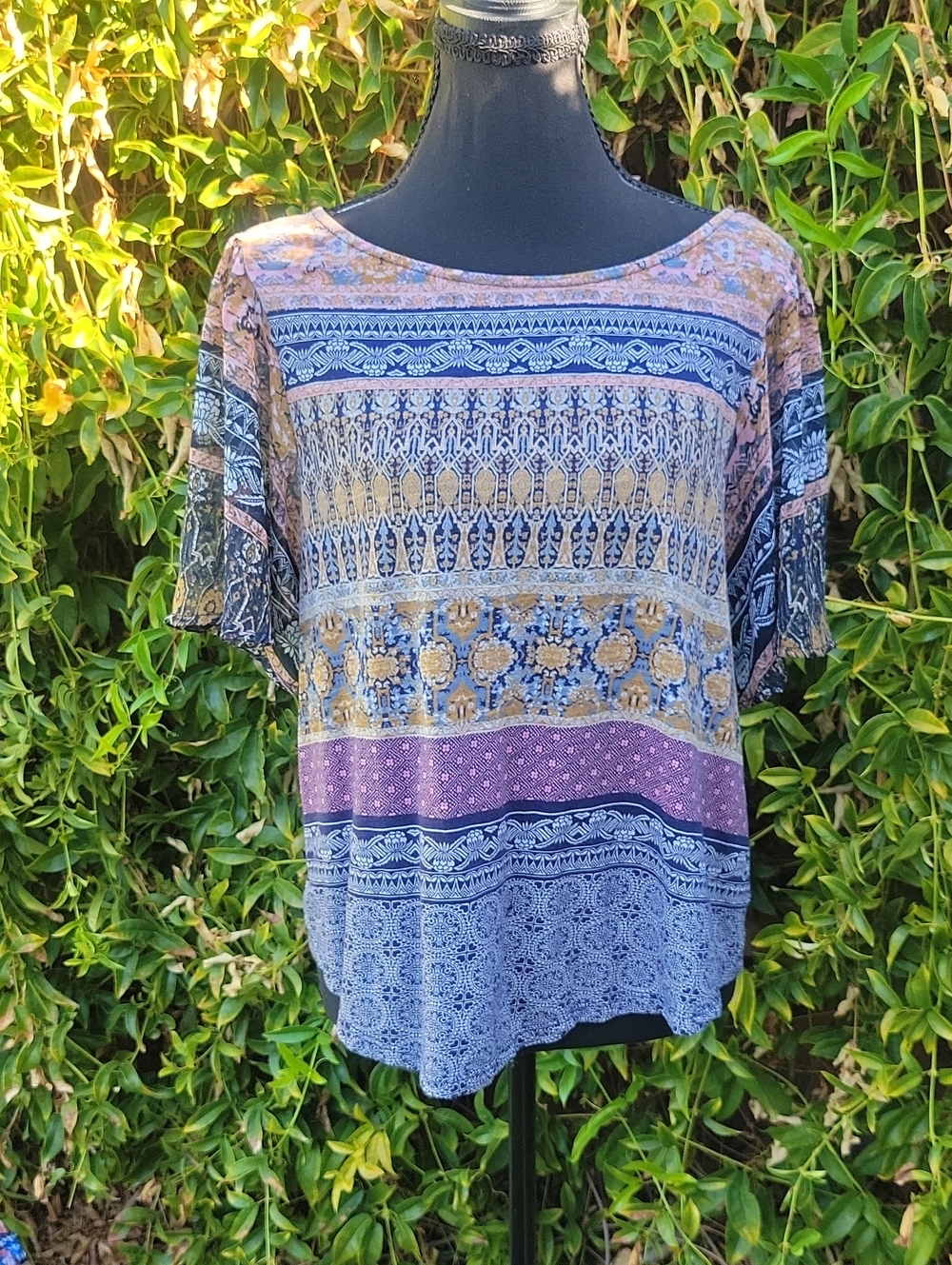 Multicolor Boho Printed Short Sleeve Top With Sheer Flutter Sleeves L